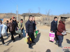 "非常感谢党和政府，这个春节我非常高兴”