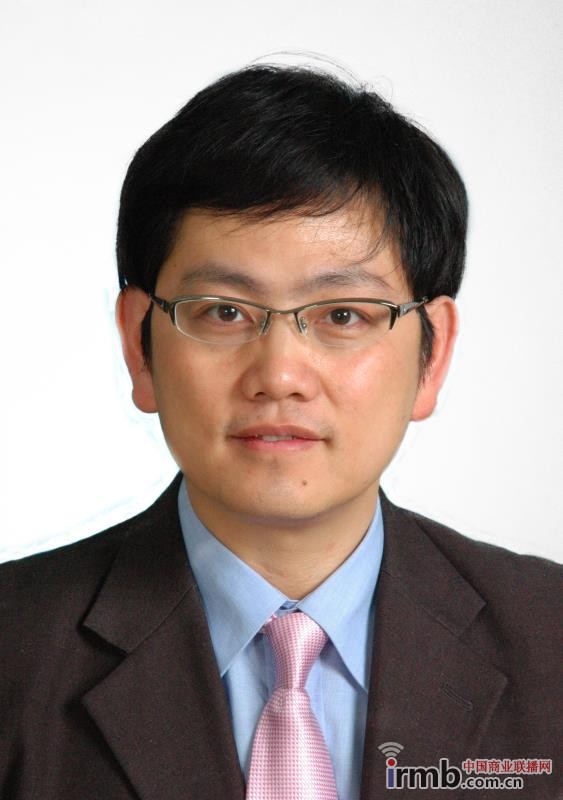 吴震